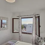فيلة Mauruuru - 10 Minutes Walking To Marina Rubicon, Heated Pool, Bbq & Office Space With Desk And High Speed Internet
