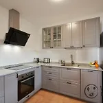 Mauruuru - 10 Minutes Walking To Marina Rubicon, Heated Pool, Bbq & Office Space With Desk And High Speed Internet بلايا بلانكا