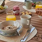 فيلة Mauruuru - 10 Minutes Walking To Marina Rubicon, Heated Pool, Bbq & Office Space With Desk And High Speed Internet بلايا بلانكا