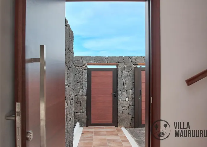 Mauruuru - 10 Minutes Walking To Marina Rubicón, Heated Pool, Bbq&office Space With Desk&high Speed Internet Villa