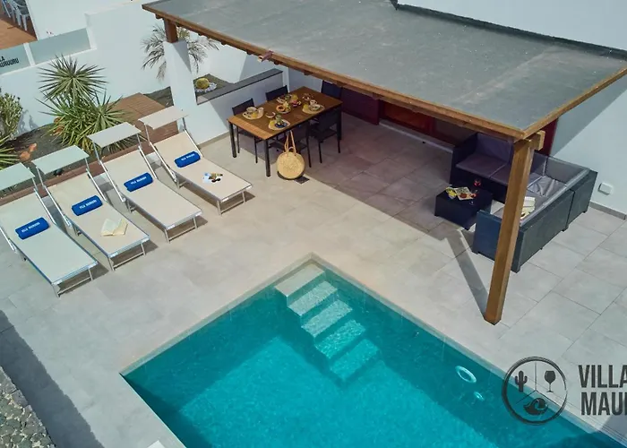 Mauruuru - 10 Minutes Walking To Marina Rubicon, Heated Pool, Bbq & Office Space With Desk And High Speed Internet