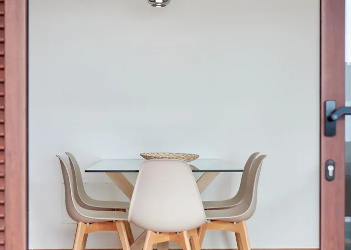 Mauruuru - 10 Minutes Walking To Marina Rubicon, Heated Pool, Bbq & Office Space With Desk And High Speed Internet Willa