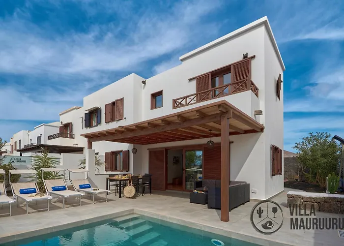 Mauruuru - 10 Minutes Walking To Marina Rubicon, Heated Pool, Bbq & Office Space With Desk And High Speed Internet Villa *